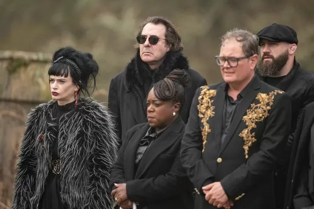 Celebrity Traitors star insists 'no complaints' as they expose filming secret
