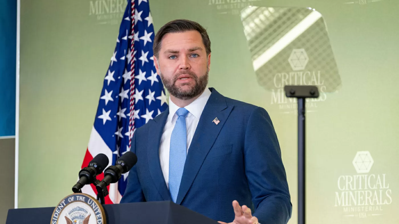 Vance pushes for price floors for mineral trading